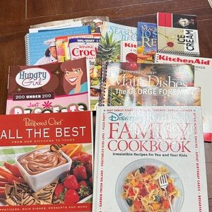 Lot of cookbooks - Pampered Chef Cookbook Collection with Red and Blue Accents